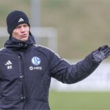 27.02.2024, Fussball, Saison 2023/2024, 2. Bundesliga, Training FC Schalke 04, Cheftrainer Karel Geraerts (FC Schalke 04)