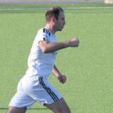 Joel Razanica ballt jubelnd die Faust.