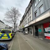 Bild von der Bochumer Straße in Recklinghausen mit Streifenwagen der Polizei.
