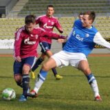 Ein Spieler des VfL Bochum im Zweikampf.