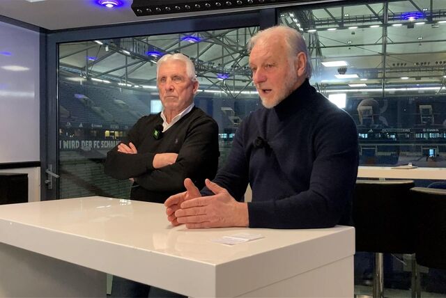 Die Fußball-Legenden Klaus Fischer und Rüdiger Abramczik sprechen im Legenden-Talk.