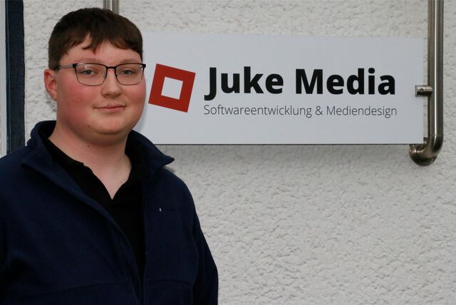 Im Hemsack betreibt 18jährige Simon Golda schon seit einiger Zeit sein eigenes Unternehmen „Juke Media“ und bietet Softwareentwicklungen verschiedenster Art an.