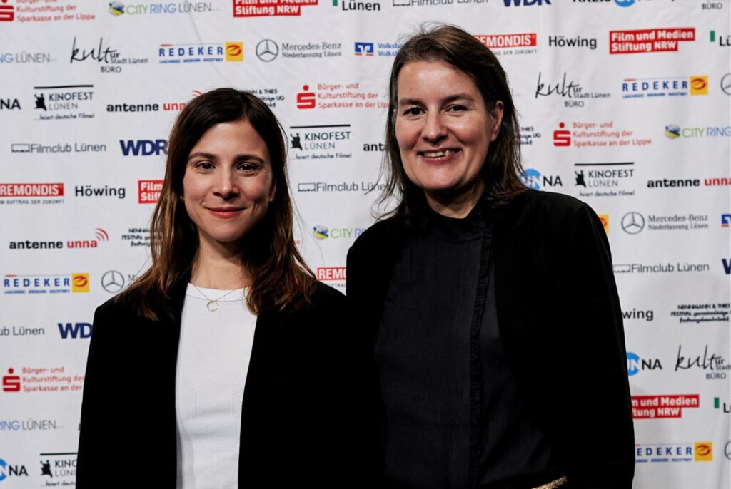 Sonja Hofmann, künstlerische Leiterin des Kinofests – mit Schauspielerin Aylin Tezel Sonja Hofmann, künstlerische Leiterin des Kinofests – mit Schauspielerin Aylin Tezel