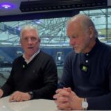 Die Fußball-Legenden Klaus Fischer und Rüdiger Abramczik sprechen im Legenden-Talk über den S04.
