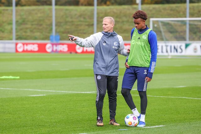 Trainer Karel Geraerts sieht Fortschritte bei Ouédraogo.