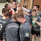 Die SGH Unna Massen benötigt noch einen Zähler für den Aufstieg und die Rückkehr in die Landesliga. Ein Soester Ausrutscher reicht aber auch schon.