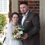 Markus und Susanne Schaber aus Bork waren für ein Fotoshooting nach ihrer Hochzeit am Schloss Nordkirchen.