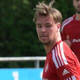 Fabian Schlein im Zweikampf