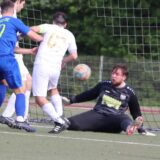 VfK-Keeper Erik Lenschmidt glänzte beim 0:0 gegen den Kamener SC mit tollen Paraden.