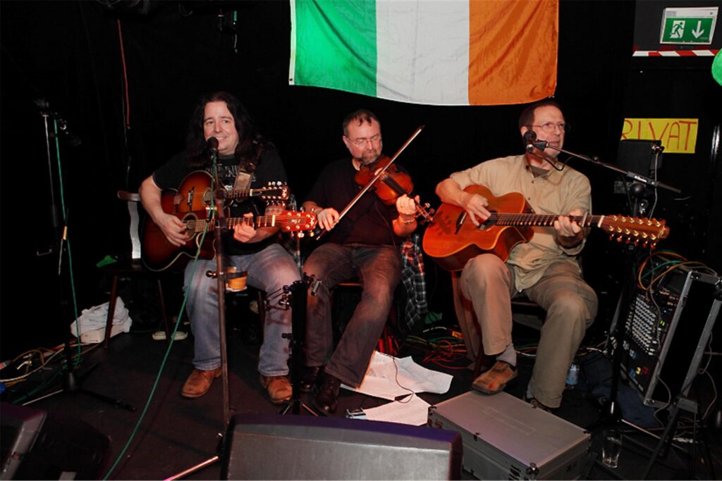 Die Irish-Folk-Band Sam ist am 30. April zu Gast in Werne. Die Irish-Folk-Band Sam ist am 30. April zu Gast in Werne.