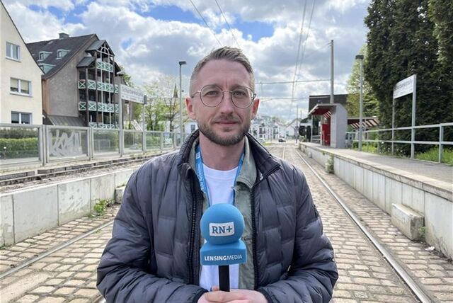 Unser Reporter an der beschädigten Stadtbahnhaltestelle