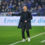 01.03.2024, Fussball, 2. Bundesliga, 24. Spieltag, Saison 2023/2024, FC Schalke 04 – FC St. Pauli, Cheftrainer Karel Geraerts (FC Schalke 04)


Foto: Tim Rehbein/RHR-FOTO
