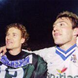 Jens Lehmann und Marc Wilmots jubeln nach dem Einzug in das UEFA-Cup-Finale.