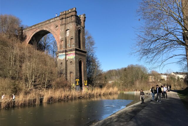 Viadukt zwischen Westfalenpark und Phoenix-West in Dortmund