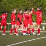 Jubel über das 1:0 durch Melissa Tümmler (in Rot, 2.v.l.).