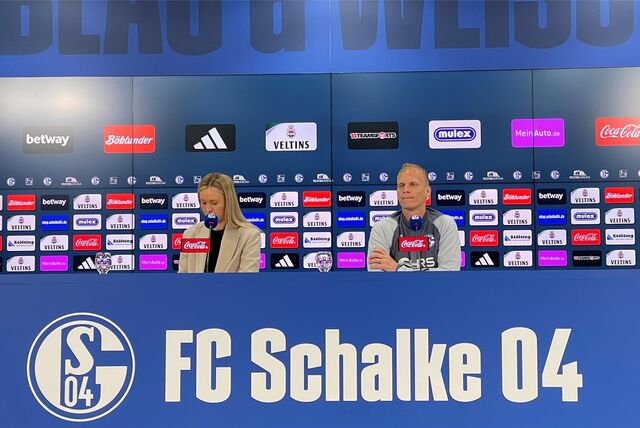 Cheftrainer Karel Geraerts mit letzten Informationen vor dem Spiel gegen Fortuna Düsseldorf.