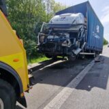 Unfall auf der A1 zwischen Unna und Kamen: Dieser Lastwagen ist am Dienstag (30.04.) auf einen anderen aufgefahren.