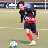Alessandro Paschedag im rot-schwarzen Trikot des SSV Mühlhausen.