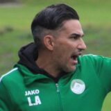 Leonard Amoresano beschwert sich am Spielfeldrand