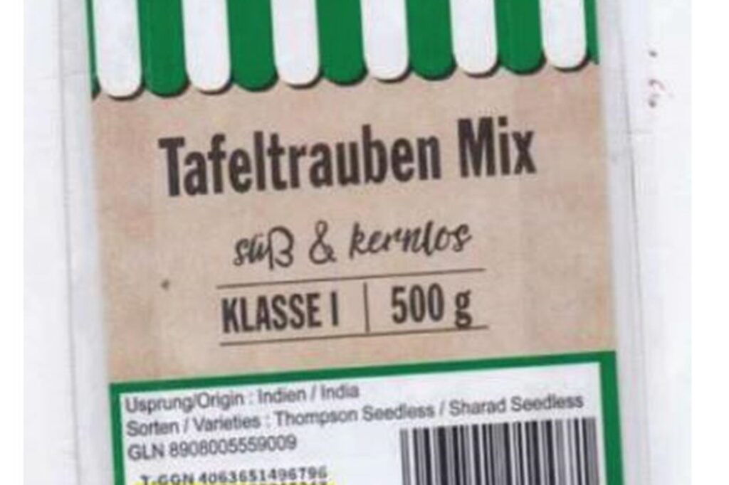 Weintrauben, die im Rewe verkauft werden. Weintrauben, die im Rewe verkauft werden.