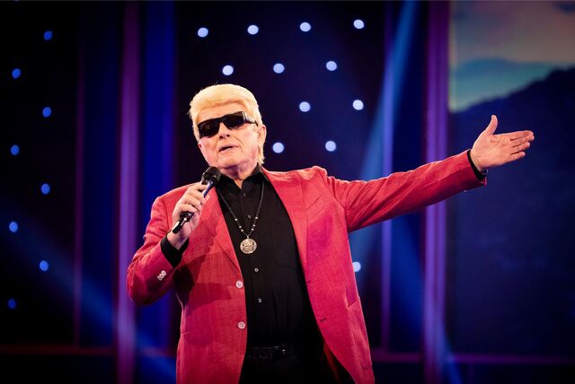 Musiker Heino singt zum Sendungsjubiläum „25 Jahre Brisant“ im Mitteldeutschen Rundfunk (Archivbild).