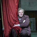 Stefanie Reinsperger als „Theatermacher“