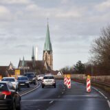Absperrungen auf der Hochstraße in Kamen.