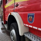 Viele Einsatzfahrzeuge der Feuerwehr waren in Unna am Rathaus im Einsatz, konnten nach einem Fehlalarm aber schnell wieder abrücken.