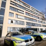 Gelsenkirchen: Polizeiwagen stehen vor der Polizeiwache Süd.