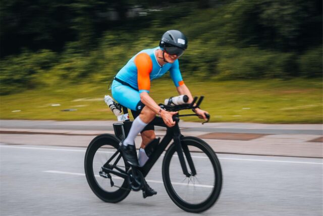 Sebastian Nieberg auf seinem Fahrrad