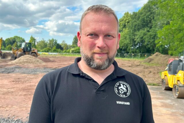 Vorsitzender Ralf Dieckmann und der TuS Hemmerde stehen am Sonntag im vorsorglichen Aufstiegsspiel gegen TIU Rünthe.