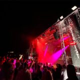 Eine Bühne beim Lichterfest im Westfalenpark