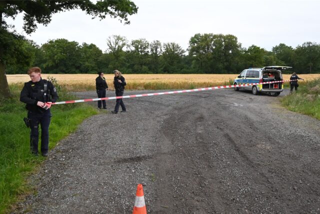 Die Polizei war am Montagabend wegen eines versuchten Tötungsdeliktes in Schermbeck mit einem Großaufgebot im Einsatz.