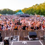 Menschen auf dem Brunnenfestival in Lünen