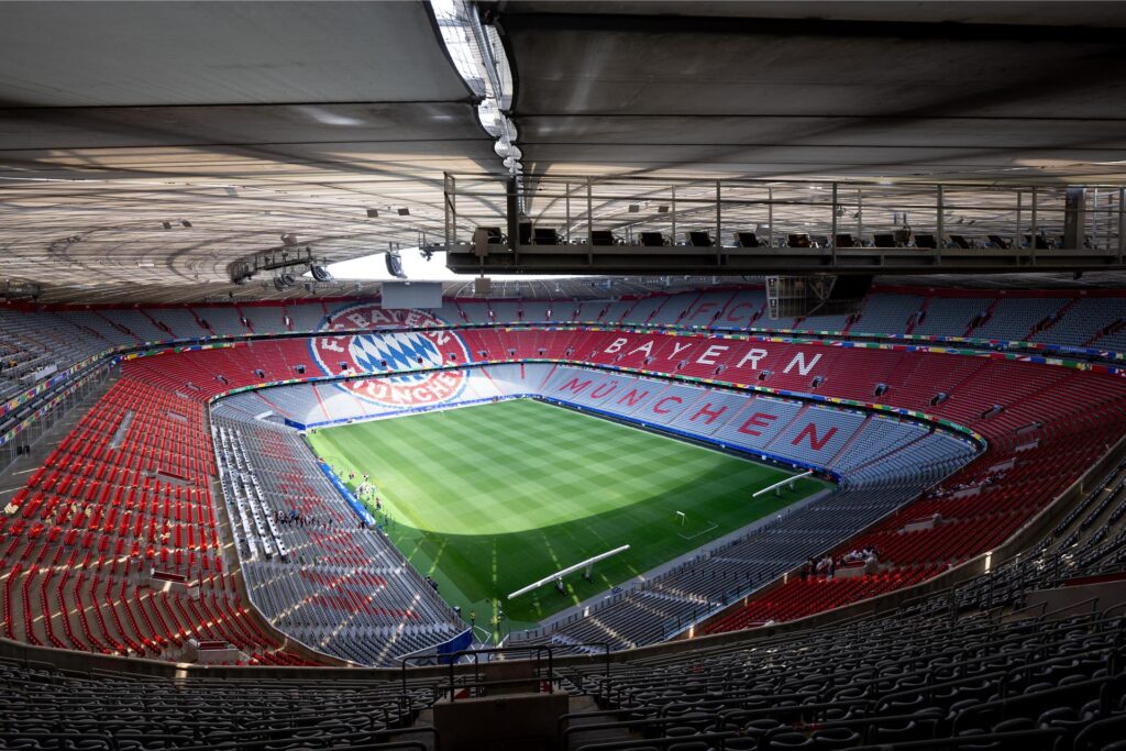 Blick in den Innenraum der Allianz Arena (während der EM 