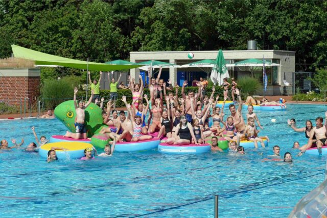 Menschen im Solebad Werne
