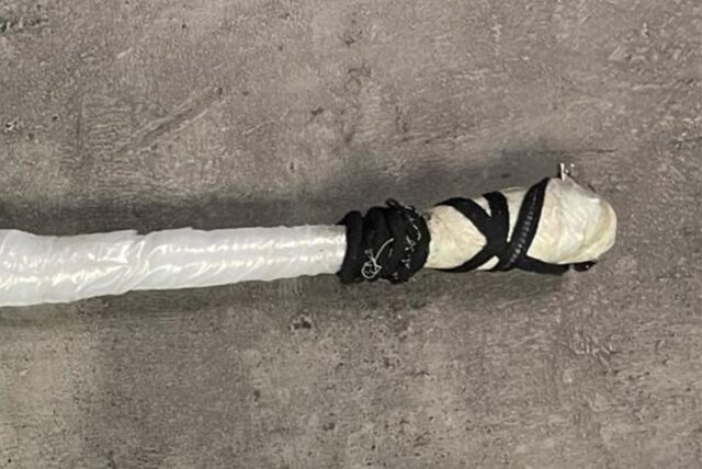 Mit dieser selbstgebauten Waffe ist ein Mann in Dortmund aufgefallen.