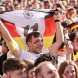 Egal ob zu Hause oder beim Public Viewing. Schicken Sie uns Ihre schönsten Fan-Bilder zu!