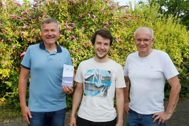 Lise-Vorstandschef Normann Kirschberg, Projektleiter Tobias Molzahn und Aufsichtsratschef Thomas Semmelmann lächeln in die Kamera.