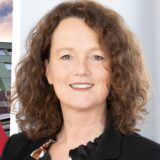 Montage, links Hellmig-Krankenhaus, rechts Pressesprecherin Susanne Janecke.
