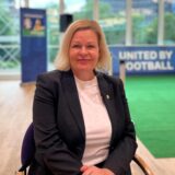 Nancy Faeser schaut in die Kamera.