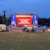 Das Public Viewing im Westfalenpark endete wegen einer Gewitterzelle plötzlich.
