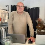 Markus Philipp betreibt mit seiner Frau Janine das Geschäft U-Nikat im Kreuzviertel. Doch bald ist der Laden Geschichte.