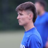 Yannick Lachowicz beim Trainingsauftakt des Werner SC von der Seite.