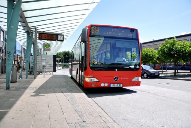 Ein Bus am ZOB in Lünen