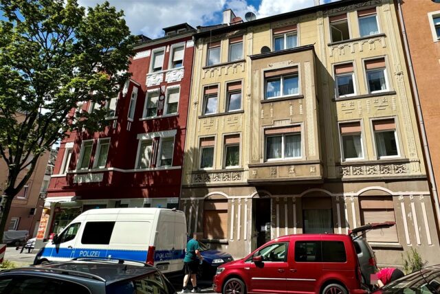 Nach einem Brand in der Stollenstraße laufen die Ermittlungen in der Nordstadt.