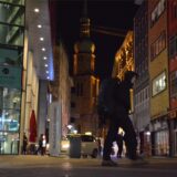 Die Brückstraße abends (Archivbild).