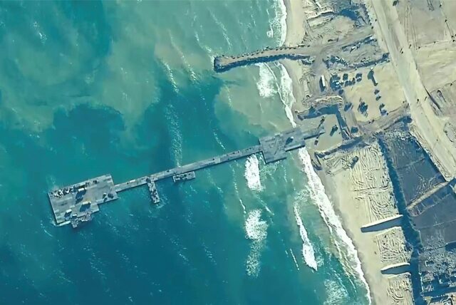 Der vom US-Militär gebaute Pier, der humanitäre Hilfe nach Gaza bringen sollte, wird abgebaut. Die USA stellen den Betrieb der provisorischen Anlegestelle für humanitäre Hilfsgüter an der Küste des Gazastreifens endgültig ein.