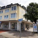 An der Weststraße Ecke Kämerstraße steht ein großes Ladenlokal leer.