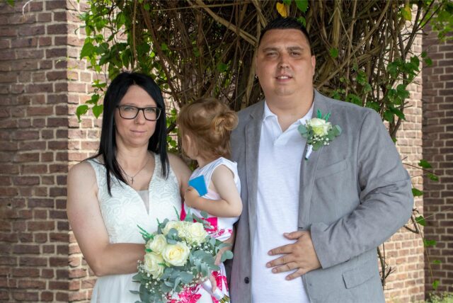 Jessica (geborene Rautert) und Patrick Kunz haben auf dem Standesamt Castrop-Rauxel geheiratet.